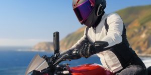 Kamera Insta360 X4 Motocycle Combo czarna 5