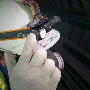 Latarka czołowa Fenix Latarka diodowa HM61R V2.0 - czołówka 6