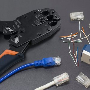Qoltec Wtyk złšcze modularne RJ45 | CAT6 | FTP | Pozłacane styki | 100 sztuk 3