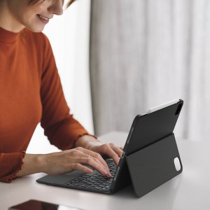 Belkin etui iPad z klawiaturą iPad dla 10.9/11" Bluetooth - Air 5/4/Pro 11 gen 1/2/3/4 (BBZ001DU-V1) 11