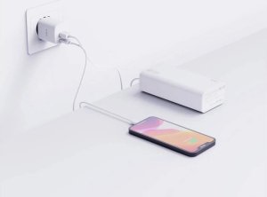 Zasilacz do laptopa Verico Verico Ladegerät MOJO GaN  30W PD, 2-Port (USB-A & USB-C) WH retail 2