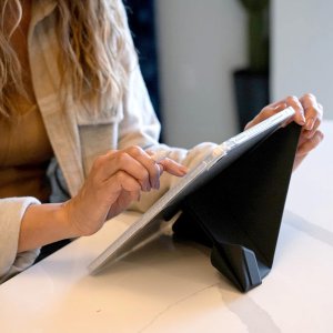 Etui na tablet STM STM OPP – Etui origami iPad Air 13" (M2) (czarny) 16