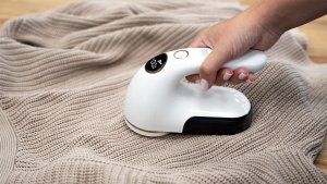 Golarka do ubrań Teesa Bezprzewodowa LR30 LED , 3 prędkości , 6 noży 13