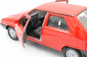 Welly WELLY Auto model 1:60 Skoda w pudełku mix cena za 1 szt 15