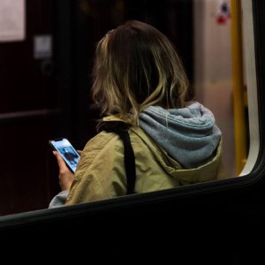 Hofi Szkło prywatyzujące Hofi Anti Spy Glass Pro+ Apple iPhone 15 Privacy 3