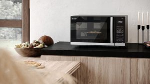 Kuchenka mikrofalowa Sharp Sharp YC-QS302AE-B Mikrowelle 30L schwarz/silber 6