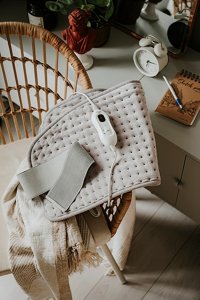 Adler Pas grzewczy na lędźwie AD 7437 szary 11