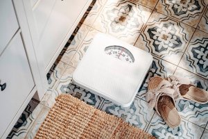 Mikroskop Adler Waga Łazienkowa Mechaniczna Do 136Kg Analogowa 9