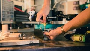 Zestaw narzędzi Bosch SET WITH HAND SCREWDRIVER 27- PCS BOSC 9