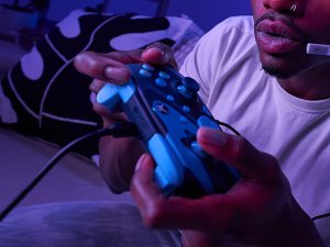 Pad PDP PDP XS Pad przewodowy Rematch Blue Tide Glow in the Dark 34