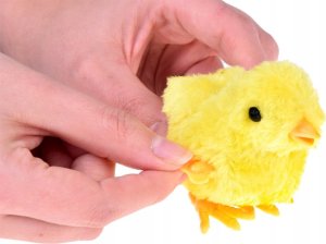 Jokomisiada Nakręcany Kurczaczek żółta kurka nakręcana tupta ZA4993 2