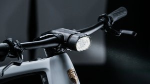 Supernova Lampka przednia SUPERNOVA M99 Mini Pro E-bike 25 12