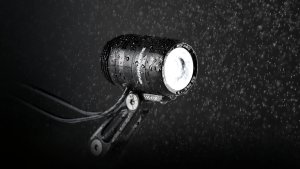 Supernova Lampka przednia SUPERNOVA E3 Pro 2 na dynamo silver 7