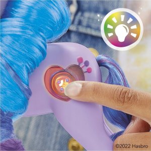 Figurka Hasbro My Little Pony See Your Sparkle Izzy Moonbow, Girl, 5 yr(s), Light effects, Sounding 8