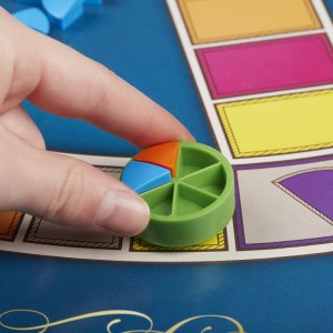 Hasbro Hasbro Gaming Trivial Pursuit: Classic Edition - Trivial Pursuit Classic Edition - Norwegian 4