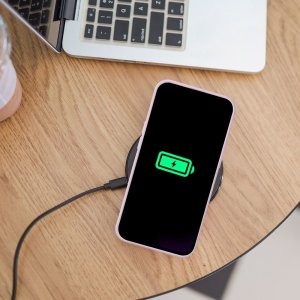 OEM Futerał SILICONE MAG COVER kompatybilny z MagSafe do IPHONE 11 różowy 6