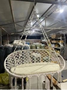 Ikonka Huśtawka bocianie gniazdo podwójne dwuosobowe z frędzlami beż 240kg 2