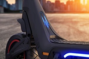 Hulajnoga elektryczna Motus Pro 10 Urban 9