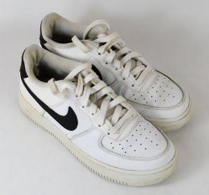Nike Nike W Air Force 1 07 Next Nature DC9486-101 białe 42 23