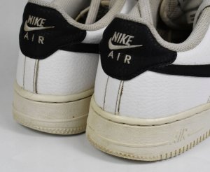 Nike Nike W Air Force 1 07 Next Nature DC9486-101 białe 42 39