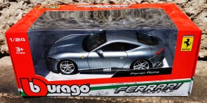 Bburago BBU 1:24 Ferrari Roma Red 26029 RD 60294 2