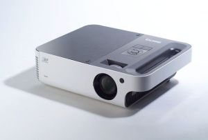 Projektor BenQ PROJEKTOR BenQ SP820 DLP XGA 4000ANSI 2000:1 28dB (36 miesięcy gwarancji fabrycznej) - MULBENPMU0118 1