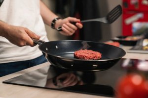 Patelnia Tefal Tytanowa 28cm 20