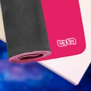 Podkładka Tilt PODKŁADKA POD MYSZ GAMINGOWA Lipstick 50x50 TILT Gamingowa XL Wodoodporna 6