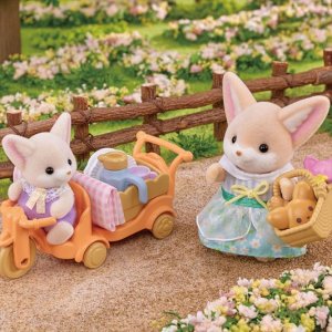Figurka Epoch Sylvanian Families - Liski pustynne na pikniku (5698) 9