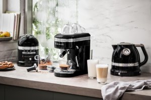 Czajnik KitchenAid KitchenAid Artisan 5KEK1522EOB onyx black, 1,5l 9