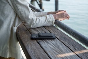 Peak Design Peak Design Mobile Wallet Slim - Magnetyczny Portfel Płaski Do Telefonu - Czerwony 4