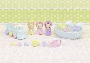 Figurka Epoch Kąpiel trojaczków (05707) 3