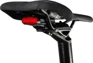 Lupine Lampka tylna C14 MAG 45 Lumenów, Montaż pod siodełkiem 17