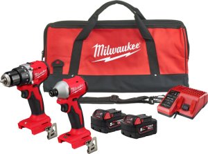 Zestaw elektronarzędzi Milwaukee 6-elementowy (M18 BLCPP2B-502C) 1