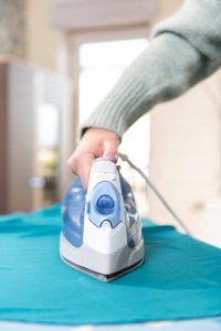 Żelazko First Austria Żelazko FIRST 5618-8 2400W 7