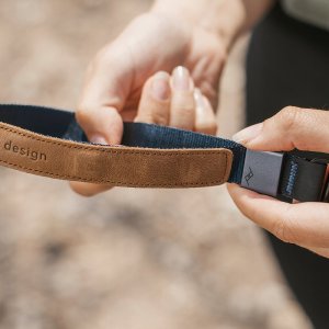 Torba Peak Design Pasek Na Nadgarstek Peak Design Cuff Midnight Niebieski v3 20