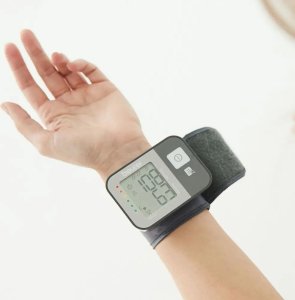 Ciśnieniomierz Beurer Beurer BC 27 wrist blood pressure monitor (grey) 3