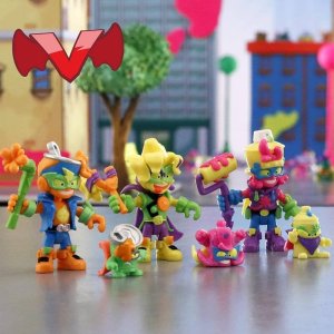 Figurka Magic Box SuperThings Neon Power Kazoom Kids 1 szt. 3