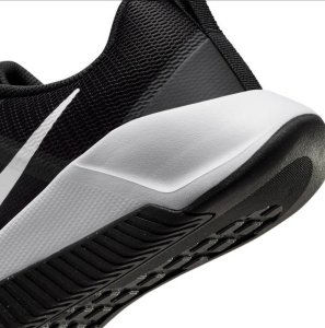Nike Męskie buty treningowe MC TRAINER 3, czarne 4