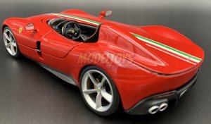 Bburago Ferrari Monza SP1 1:18 BBURAGO 34