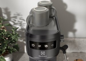 Electrolux Ekspres cinieniowy kolbowy Explore 6 E6EC1-6BST 6