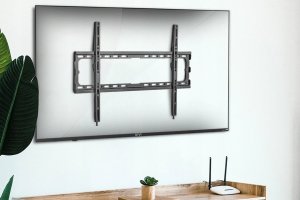 Kivi Slim design: provides a small distance to the wallConvenient design for quick and easy installationFixing screws: hold the TV securelyCompact packaging. 32-70". 45kg max. 2