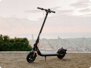 Segway Ninebot by Segway Kickscooter MAX G2 E, Juodas | Segway | Kickscooter MAX G2 E | Up to 25 km/h | 10 " | Juodas 11