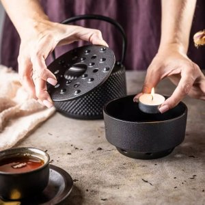 KingHoff ZAPARZACZ ŻELIWNY DZBANEK 0,8L Z FILTREM I PODGRZEWACZEM KINGHOFF KH-1847 5