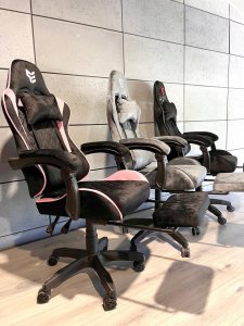 Krzesło biurowe Prototype Fotel obrotowy gamingowy HERO POKER PRO PINK SWEET ALCANTARA 10