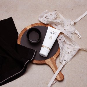 Derma Żel nawilżający YFL z kwasem hialuronowym 50ml 4