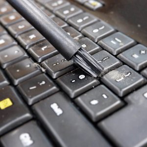 EBC Polska Sp. Z O.O IT Dusters Sweep ESD Cleaning Tools 3