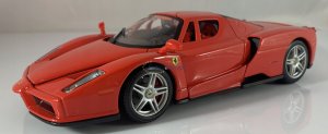 Bburago Ferrari Enzo yellow 1:24 BBURAGO 3