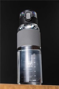 Zwilling Bidon tritanowy Bottle 9