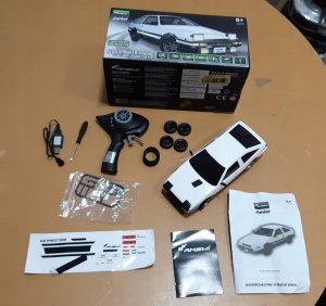 Amewi Amewi RC Auto AE86 Sprinter Drift Racing Car 1:18 RTR weiß 8